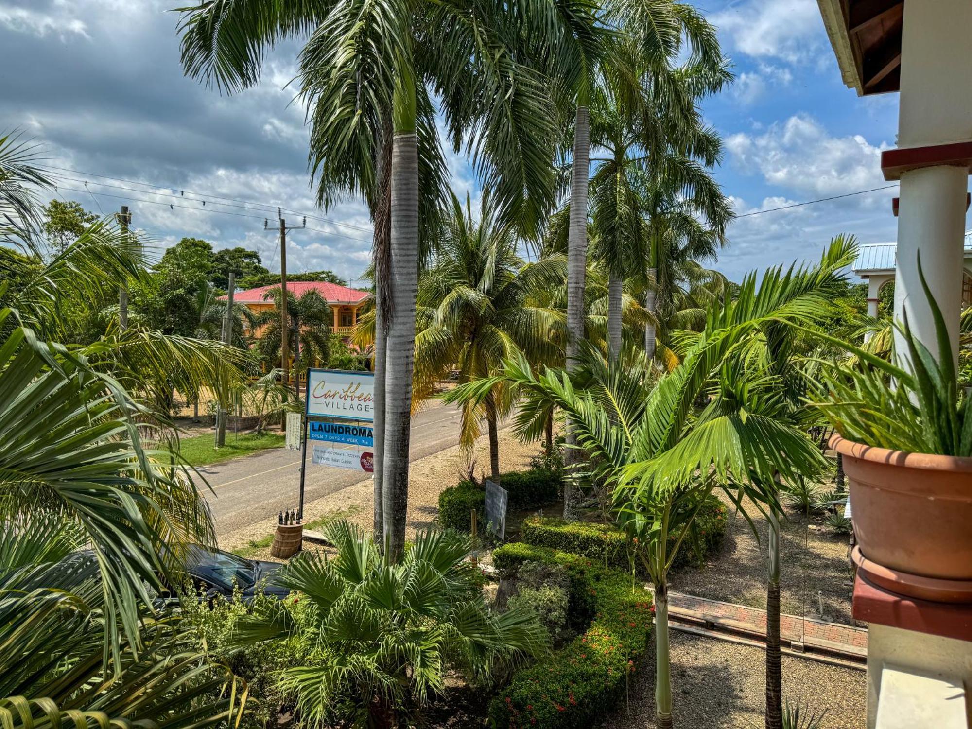 Caribbean Shores Belize Hopkins Exterior photo